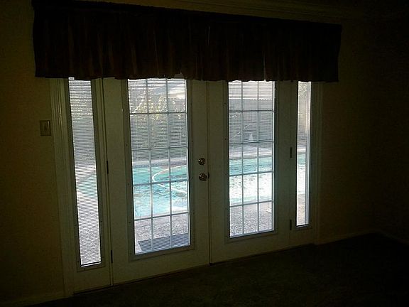 Can you see the pool thru the double french doors in the downstairs Master