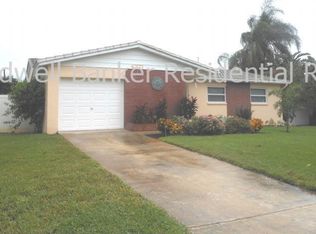 4771 Neptune Dr SE, Saint Petersburg, FL 33705