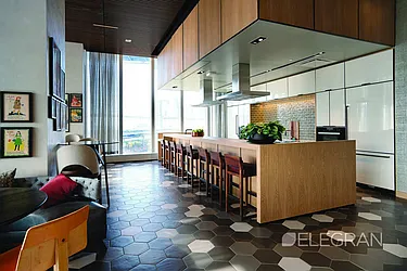 Rented by (Legacy) Elegran