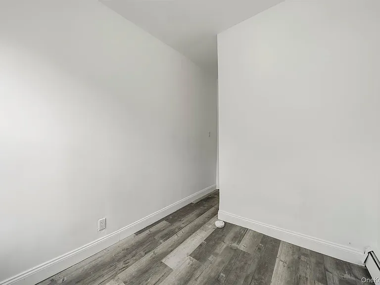 413 Liberty St — Photo 16