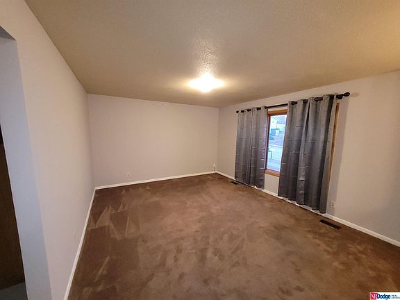 4th image of 109 Brentwood Ave