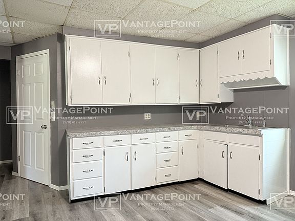 5th image of 1102 Division St #B