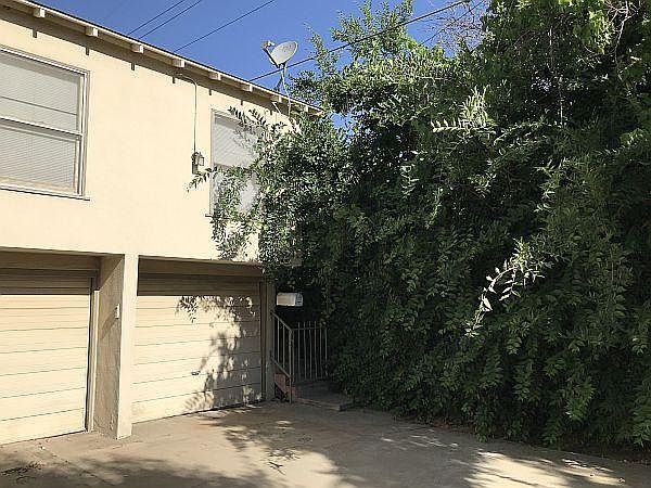 1st image of 2215 N Wishon Ave