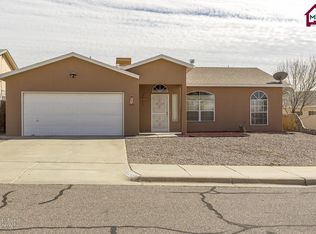 2212 Bright Star Ave, Las Cruces, NM 88011