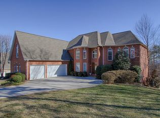 12748 Shady Ridge Ln, Knoxville, TN 37934