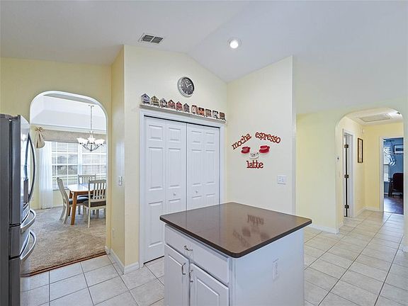5th image of 17355 SE 123rd Ter
