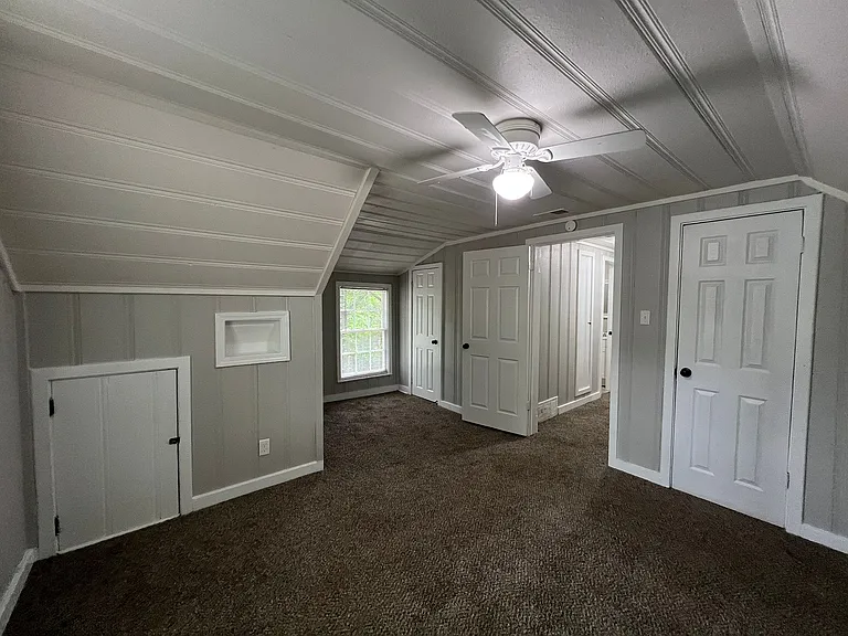 972 S Whitehaven Park Cir — Photo 10