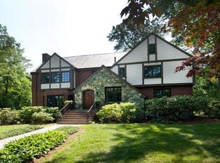 31 Sheffield Rd, Newton, MA 02460