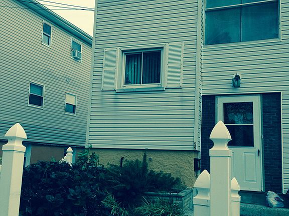 3rd image of 59 Norway Ave