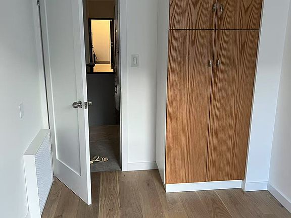 4th image of 8709 26th Ave Floor 2