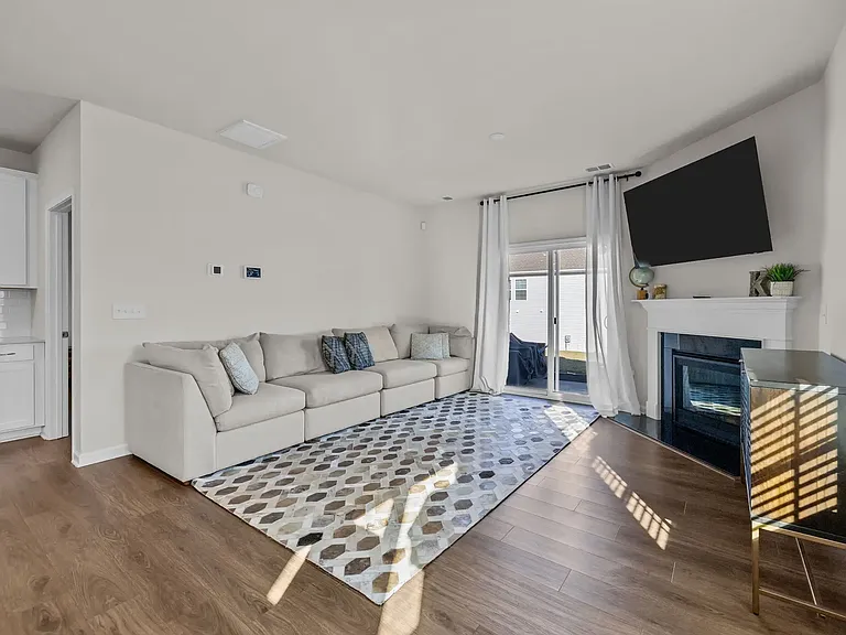 18045 Stark Way — Photo 19