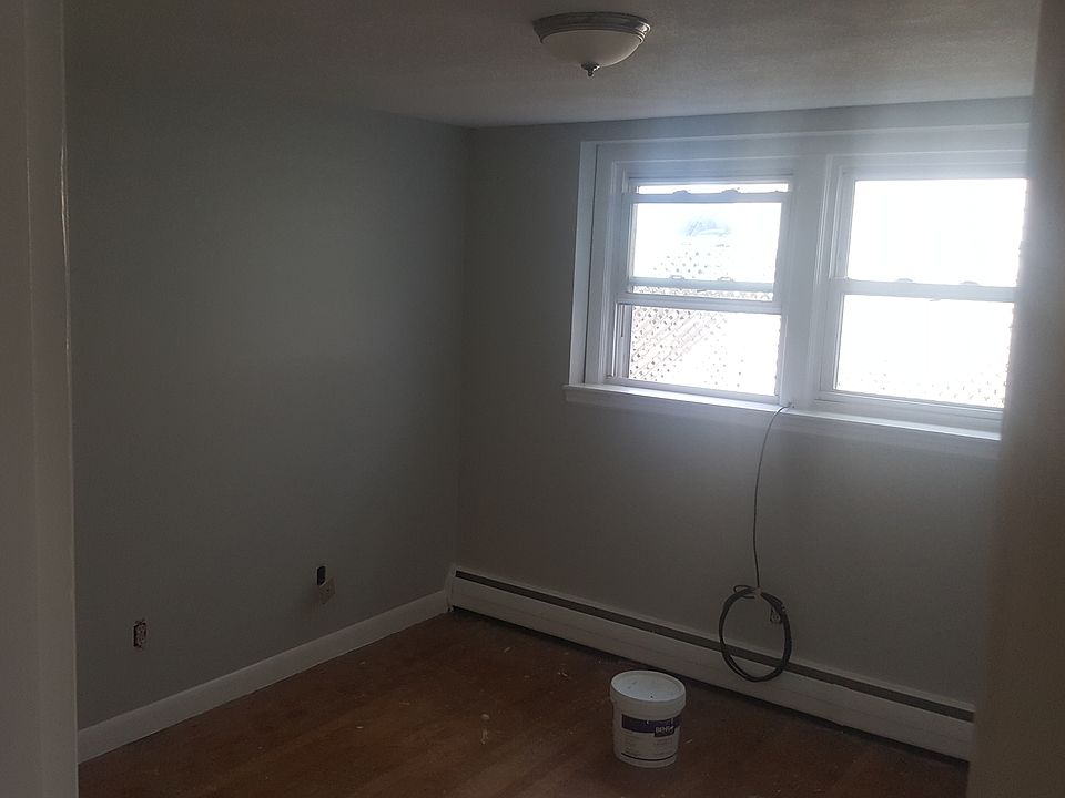 2nd image of 97 Pomona St #1