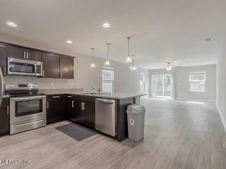 4612 Firestone Rd — Photo 6