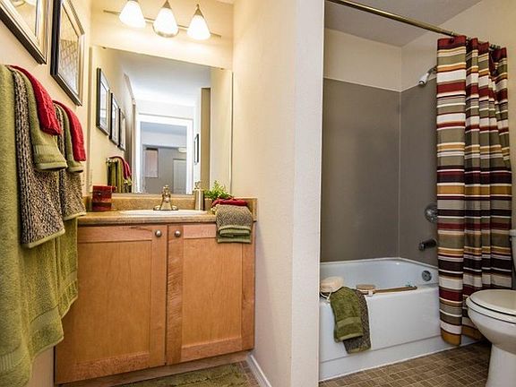 4th image of 4771 148th Ave NE APT N201