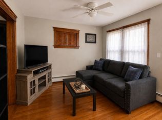 398 Willow St Floor 2, Woonsocket, RI 02895