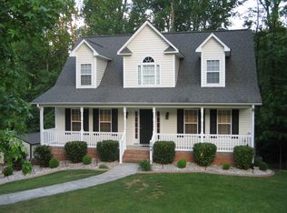 244 Hollow Ridge Ln, Lexington, NC 27295