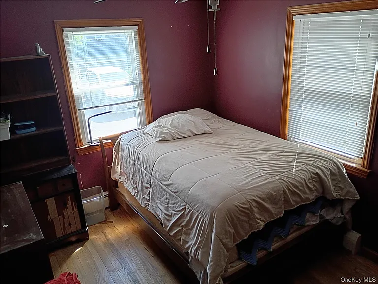 93 E Railroad Ave — Photo 16