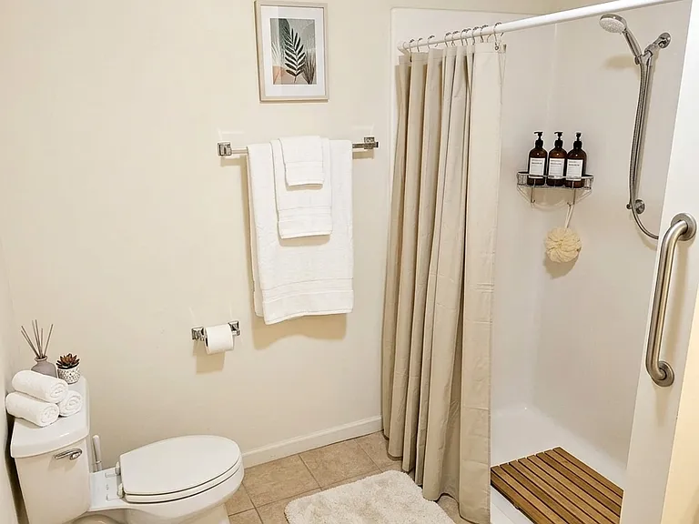 34 Barmann Ave #C2 — Photo 7