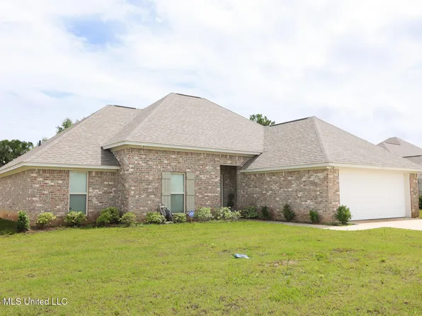 629 Westfield Dr, Pearl, MS 39208