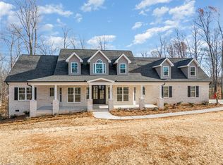 7900 Backridge Dr, Stokesdale, NC 27357