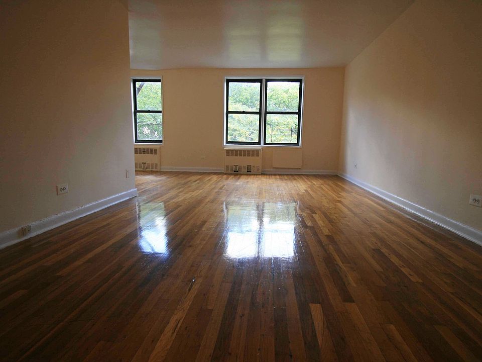 1st image of 8920 164th St #3B