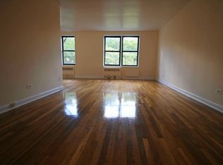 8920 164th St #3B, Jamaica, NY 11432