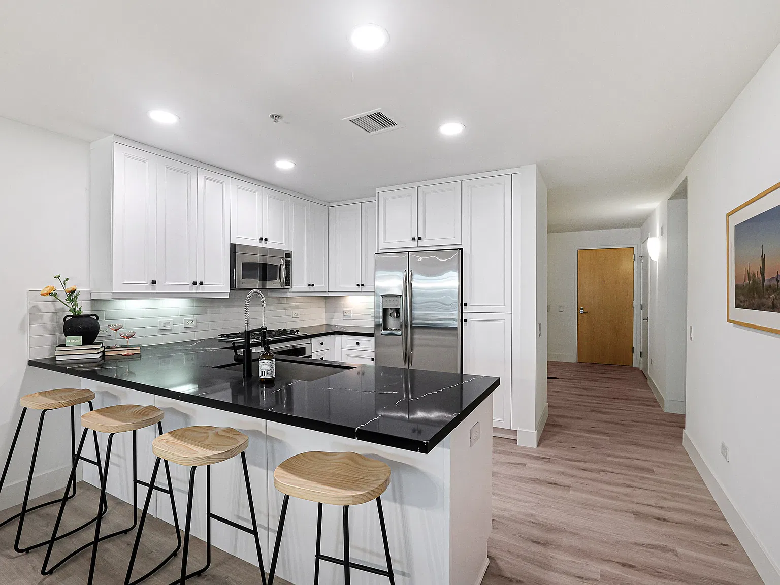2 bed, 1346 sqft, $4,250 — Photo 4
