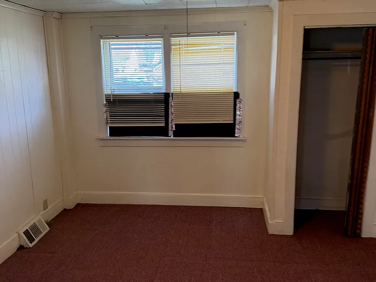 507 W Main St #1R — Photo 5