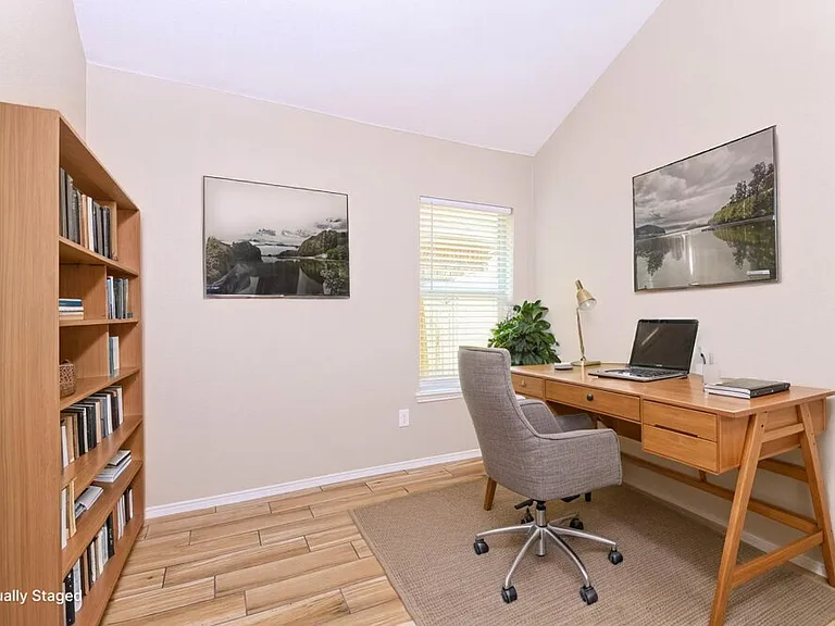 709 Fireberry Dr — Photo 14