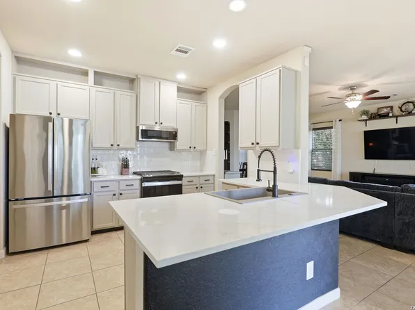 8818 Padie Smt, San Antonio, TX 78251
