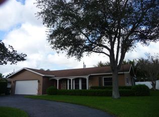 2071 Park Pl, Boca Raton, FL 33486