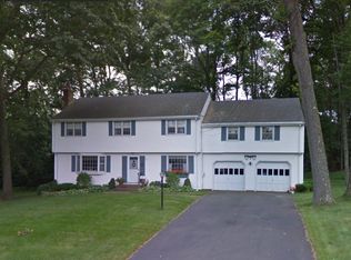 66 Farms Village Rd, Wethersfield, CT 06109