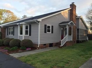 135 Sommerset Ct, Roanoke Rapids, NC 27870