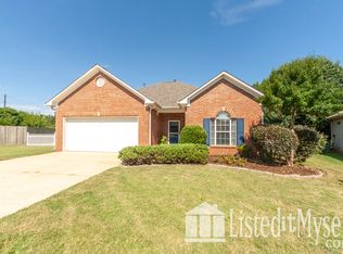 8659 Cedar Springs Cir, Leeds, AL 35094