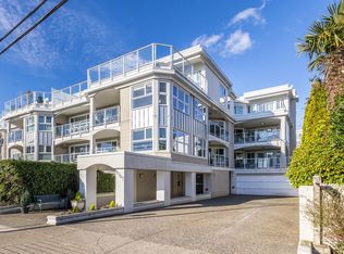 15367 Buena Vista Ave #307, White Rock, BC V4B 1Y7