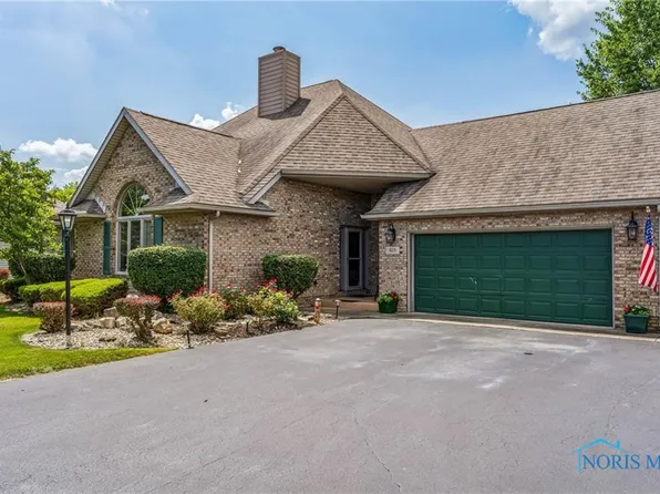 625 W Lake Ct, Findlay, OH 45840