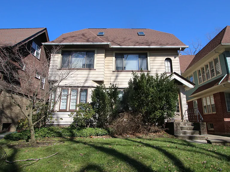 2109 Stillman Rd #1A — Photo 1
