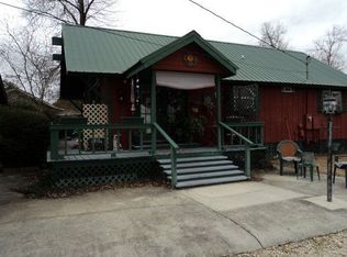 212 Ridgeview Dr, Carriere, MS 39426