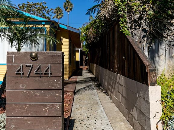 2nd image of 4744 Pescadero Ave