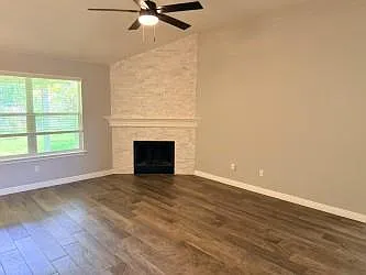 Building Photo - 107 Gainer Dr