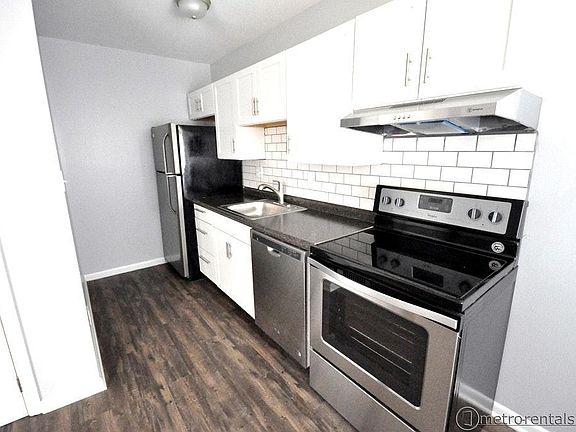 2nd image of 69 N 17th St APT F