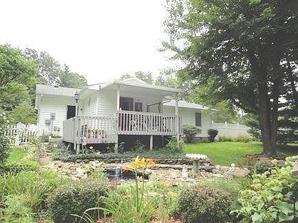 3rd image of 35 S County Road 150 W