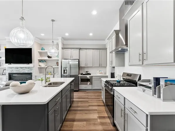 3376 Sarah Trl #8, Decatur, GA 30032