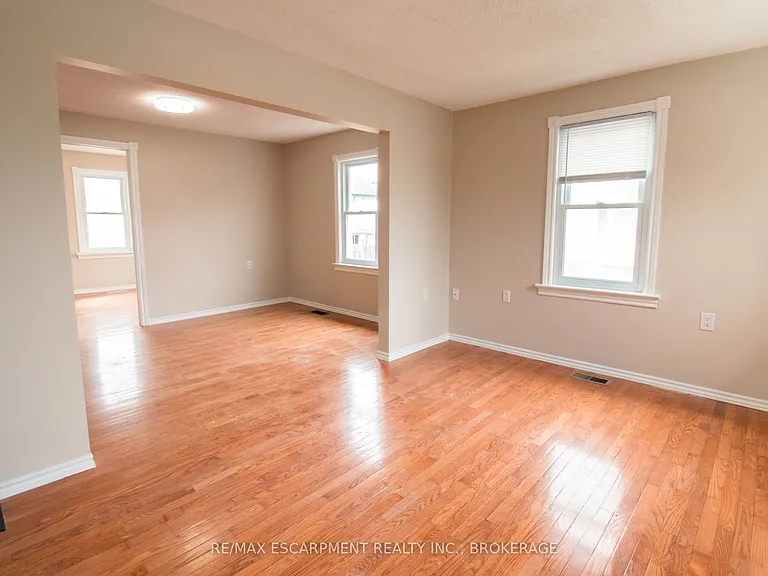 539 Woodlawn Rd #1 — Photo 5