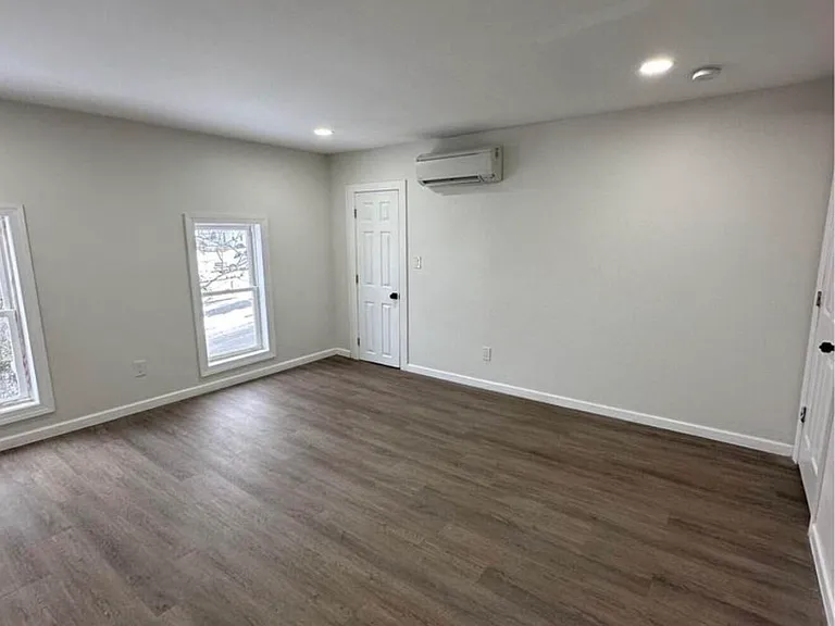538 Beech St #2 — Photo 7