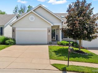 1136 Arbor Place Dr, Valley Park, MO 63088
