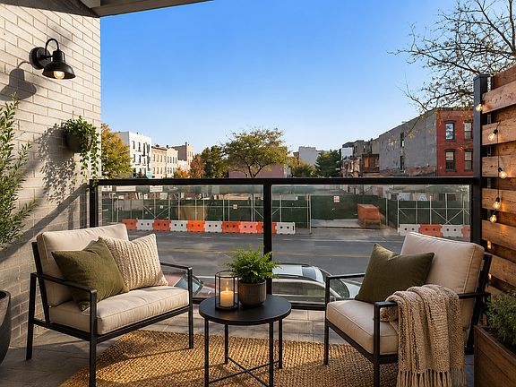 4th image of 1059 Manhattan Ave #3-A