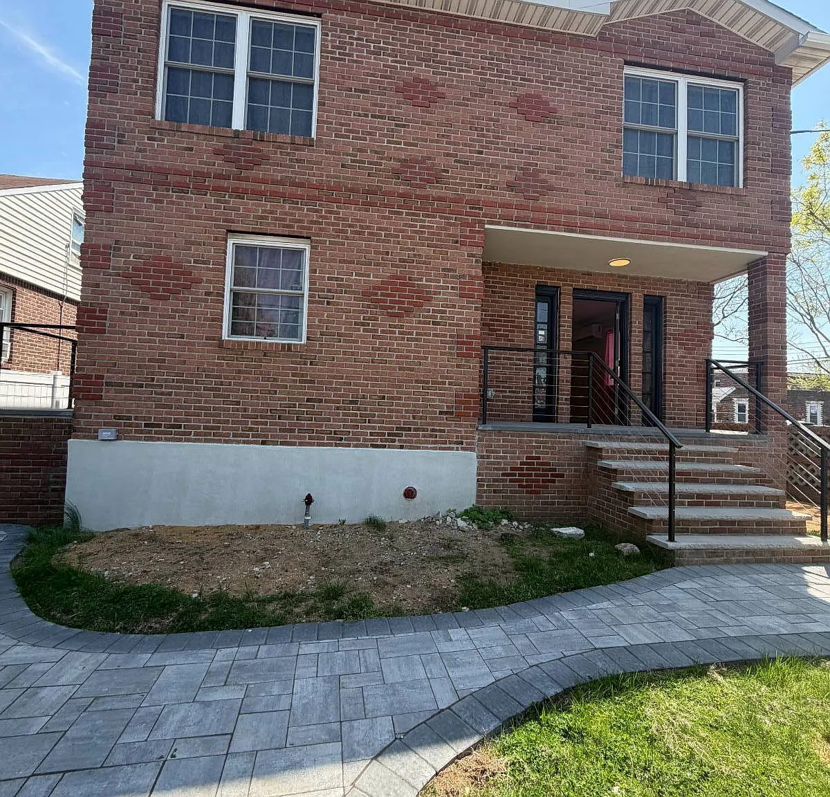 3 bed, 2.0 bath, 1578 sqft, $3,600 — Photo 1