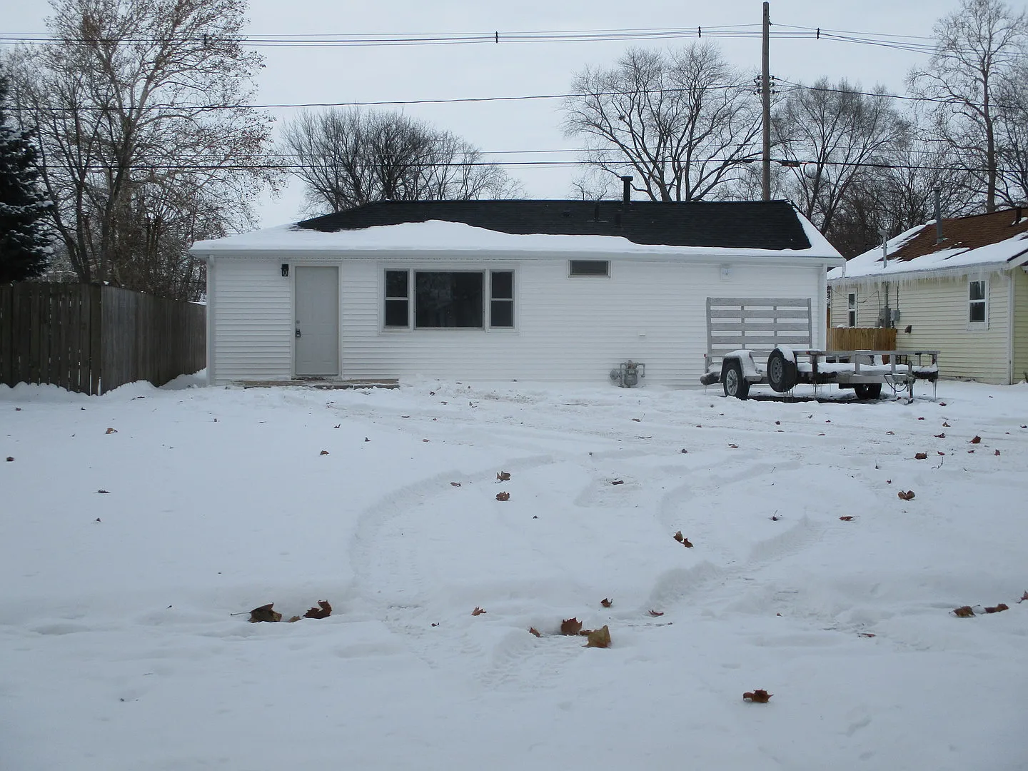 918 W Vine St photo 1