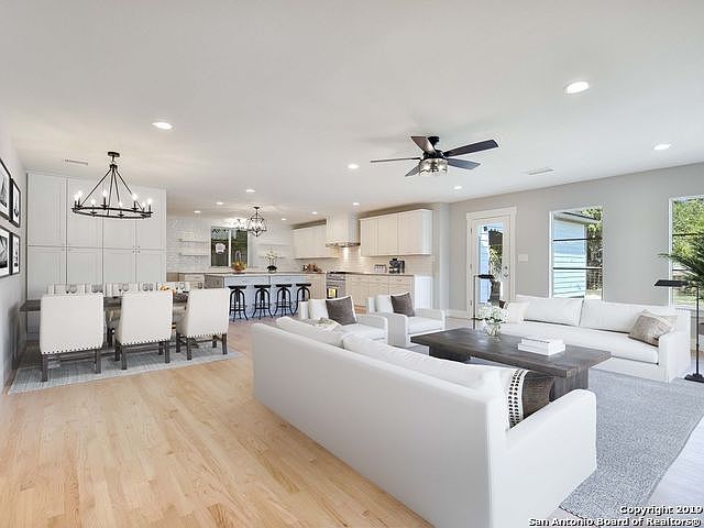 1st image of 233 Halcyon Pl